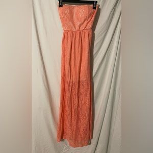 STRAPLESS DRESS SIZE SMALL